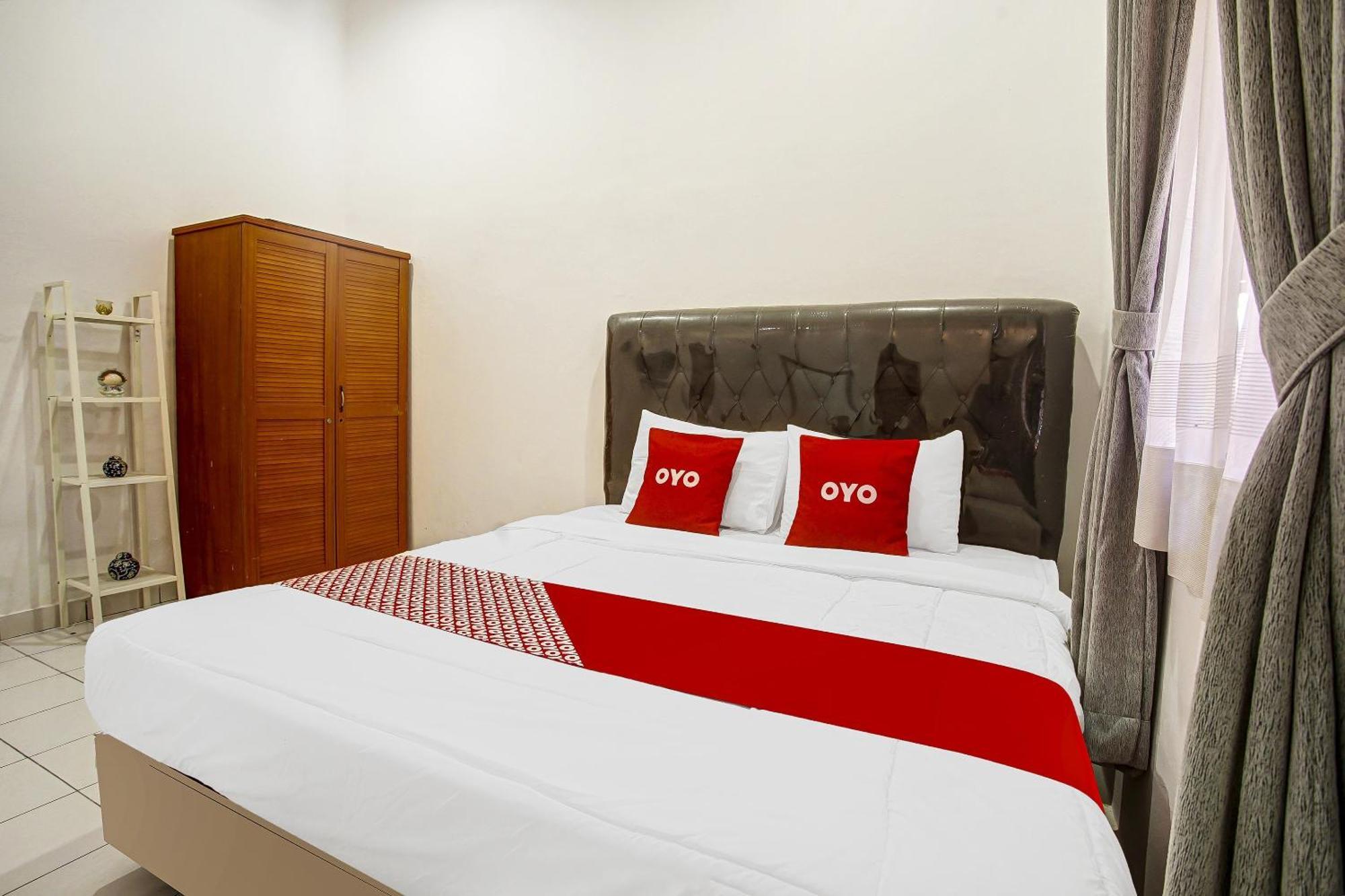 Super Oyo 91055 Homestay Syariah バンダールランプン エクステリア 写真
