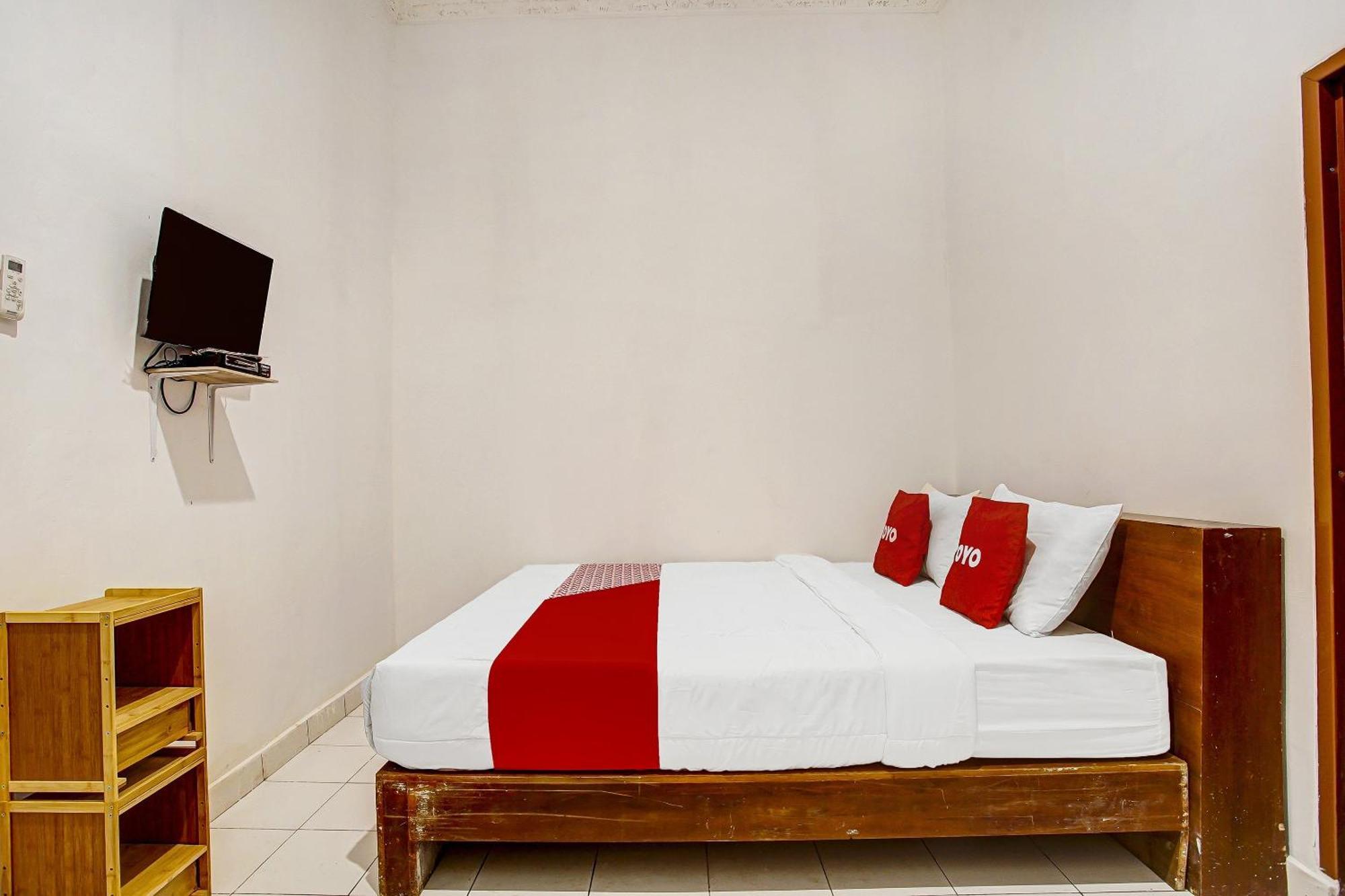 Super Oyo 91055 Homestay Syariah バンダールランプン エクステリア 写真